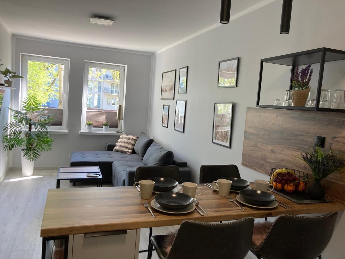 Anna Apartament ミエンジズドロイェ エクステリア 写真